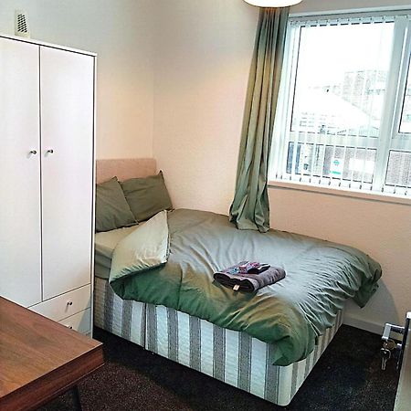 Ypcc Accommodations Брадфорт Екстериор снимка